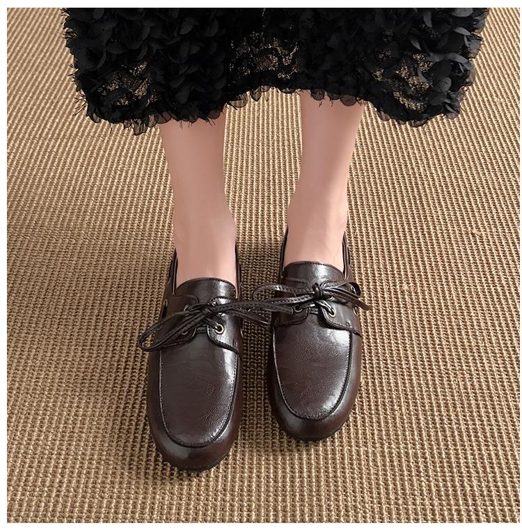 Available: Women's British Style Retro Round Toe Leather Loafers - Simple, Commuter Flat Lace-Up Shoes