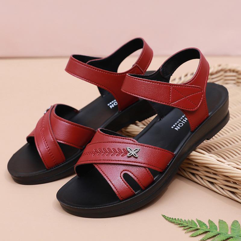 

Новые сандалии носят мягкую подошву, удобные посередине и посередине пожилых людей, плоские нескользящие женские туфли летом 41 красный