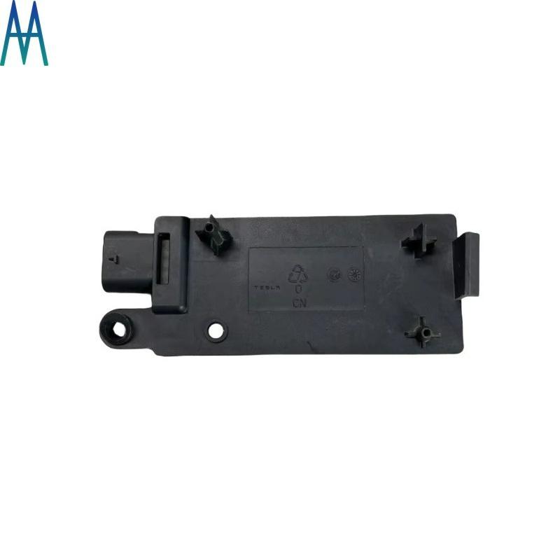 

1508179-00-C Car Spare Parts Rear Bluetooth-Antenna Module Rear Bumper Radar Controller for TESLA Model Y 2020-2023