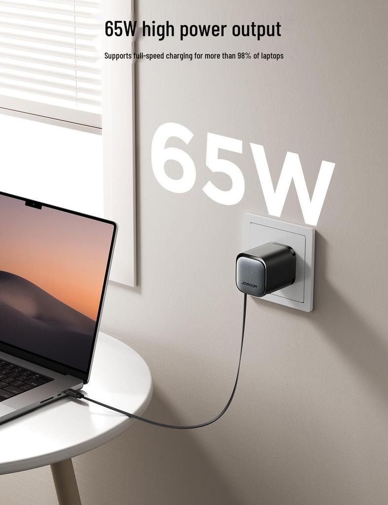 65W Retractable Type-C Charger with Built-in Cable - EU Standard