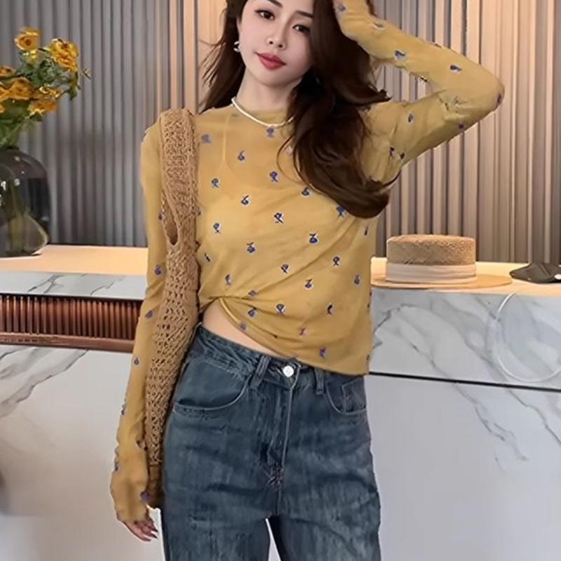 Summer Outfit Unique Yellow Floral Sun Protection Cover-up Top Designed Slim-fit Thin Long-sleeve T-shirt for Women
