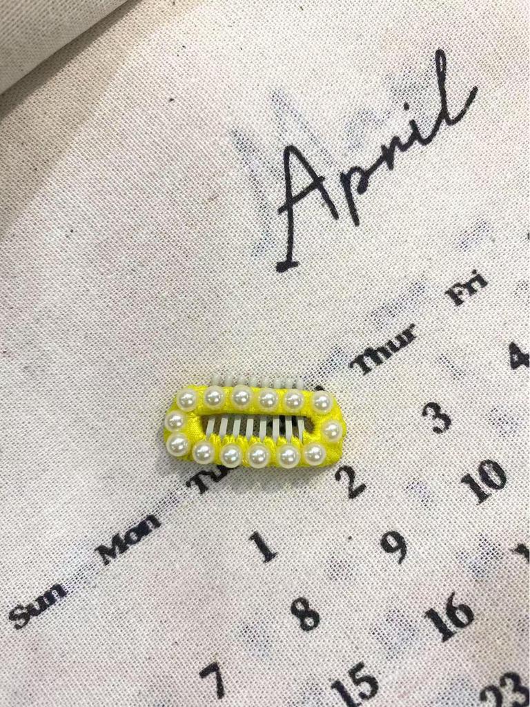 Entzückende einfarbige Haarspangen für Haustiere - Haarspangen und Kopfschmuck für Bichon & Teddy