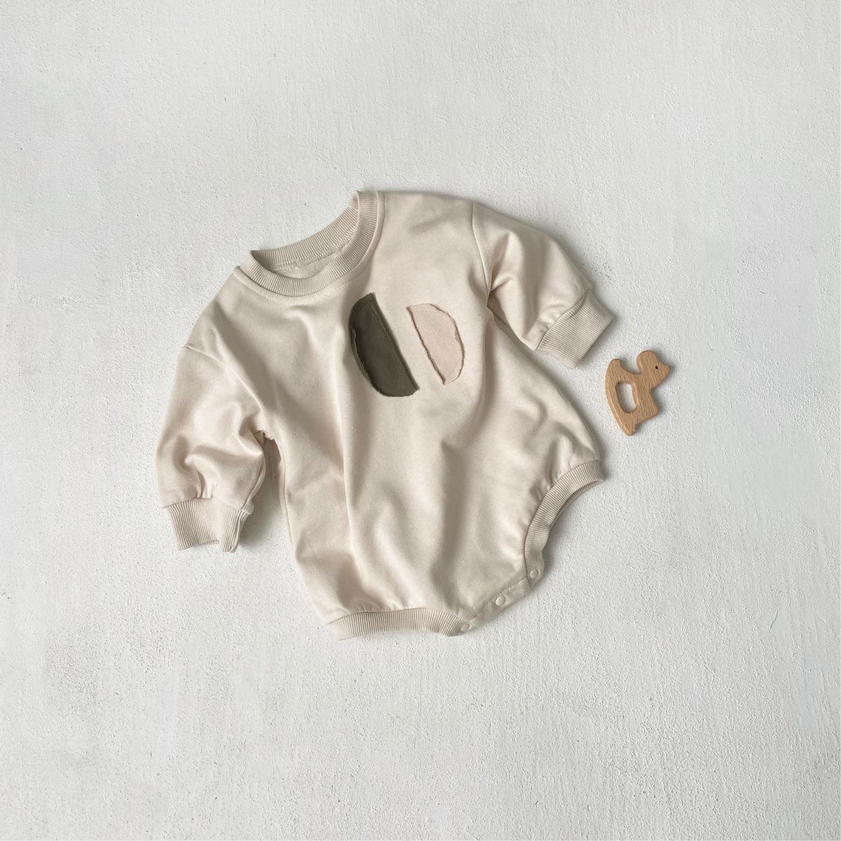 Korean Baby Triangle Romper: Retro Applique Long Sleeve Bodysuit with Snap Crotch 66 cm