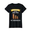 Meerkat Never Underestimate A Unisex Wearing T Shirt Vintage Versatile Stylish Casual Top For Everyday Wear Homme