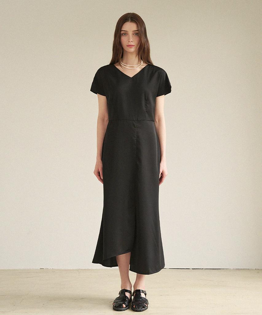 Micene Gaura Asymmetrical Slit Mermaid Long Dress