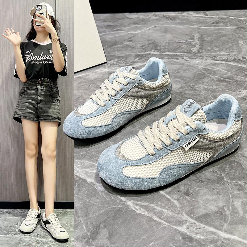Korean version of the popular mesh breathable sports and leisure shoes women's autumn 2025 new niche lace-up flat-bottomed German training shoes