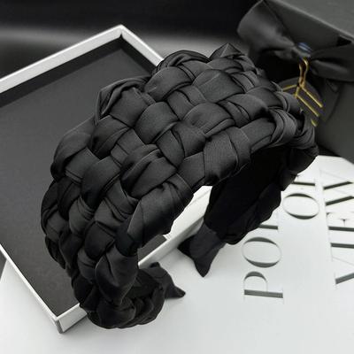 4,5-5CM Atemberaubender Breiter Damen Kopfschmuck Satin Stoff Geflochtene Stirnbänder für Frau Damen Täglich Einkaufen Party Kopfreifen Accessoires