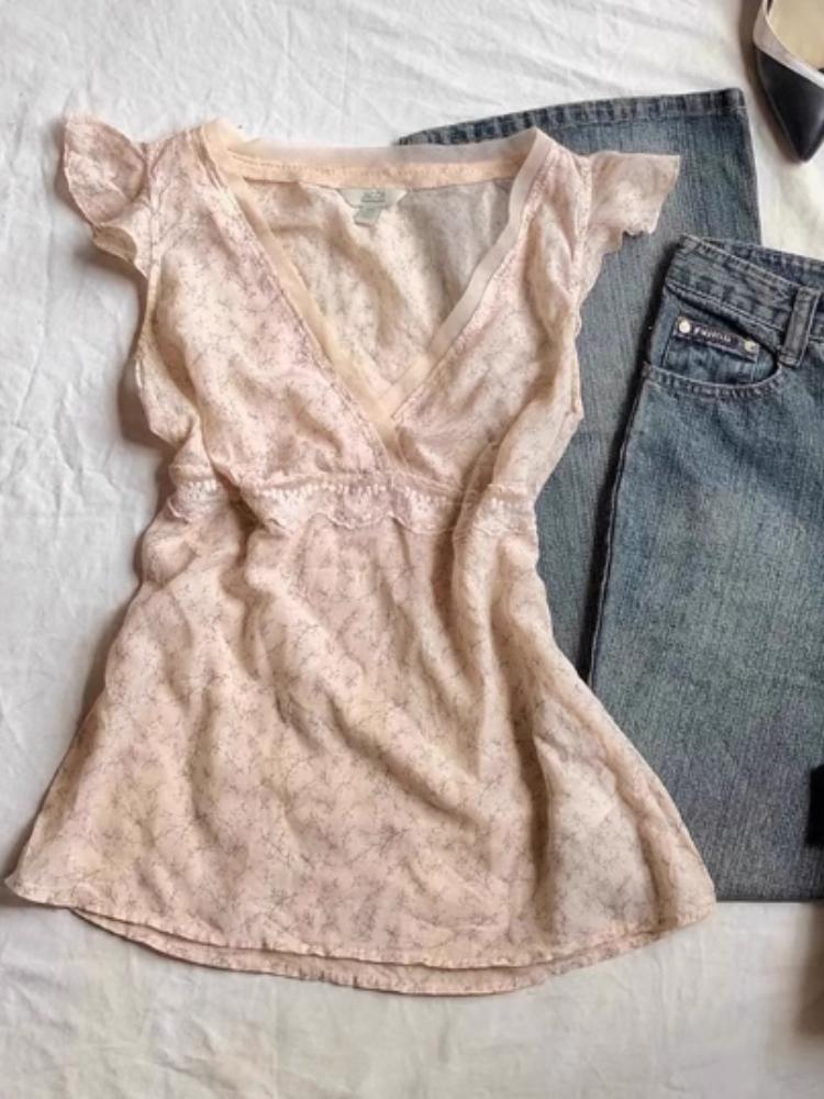 

2025 Весна Лето Новая винно-красная рубашка с оборками на воротнике Женская винтажная облегающая повседневная одежда Топы Элегантный стиль Корейская мода Топы S розовый