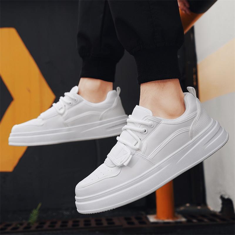 Hot New White casual men's sports shoes Classic minimalist style Outdoor leisure street walking Daily comfortable shoes young