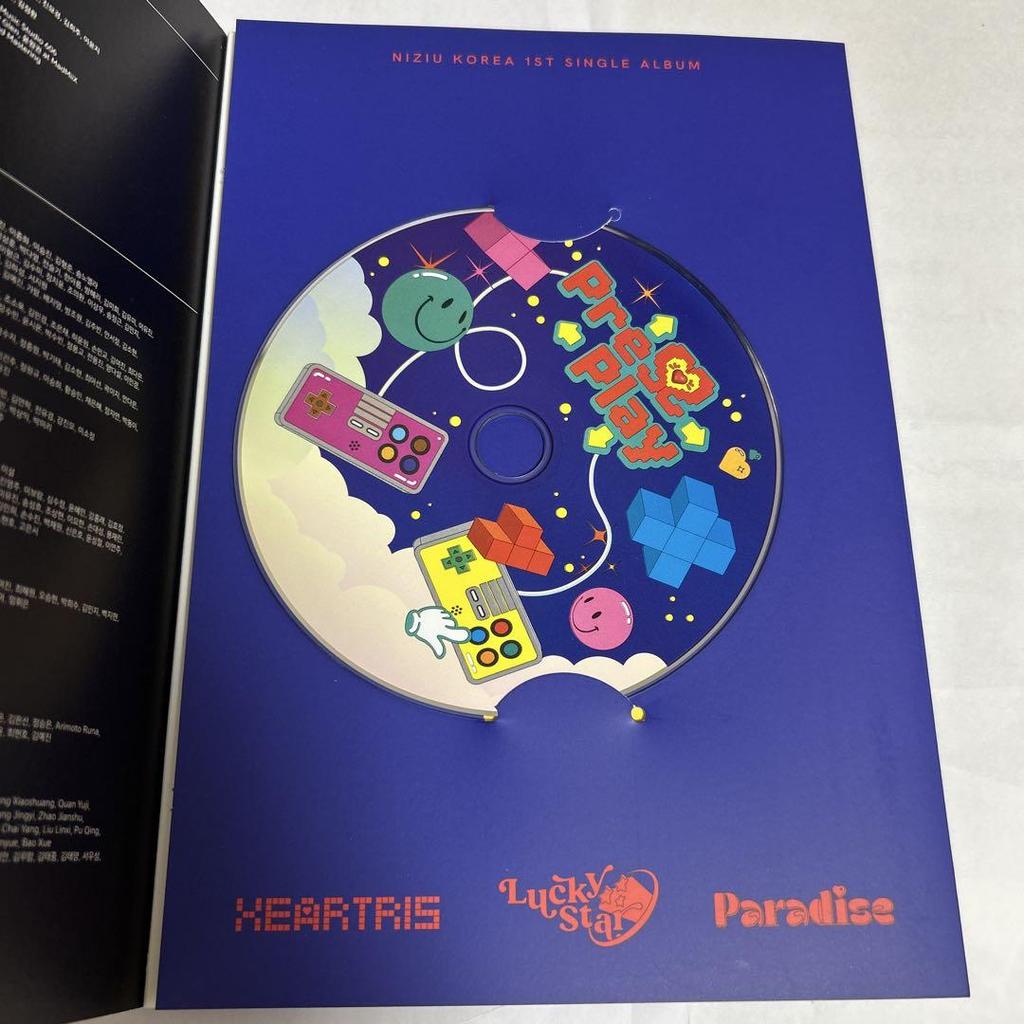 [USED] NiziU Pre-Play 1st Single Album