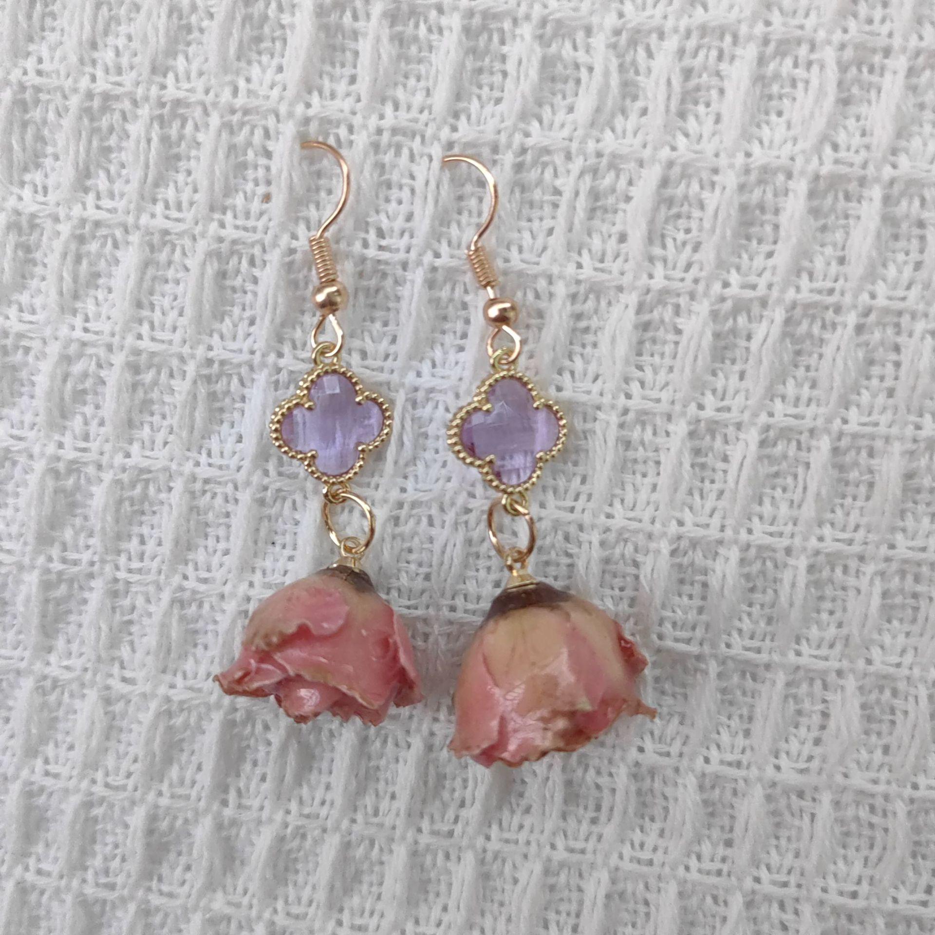 Elegant Pearl and Preserved Flower Earrings with Drip Glue Rose and Four-Leaf Clover Design