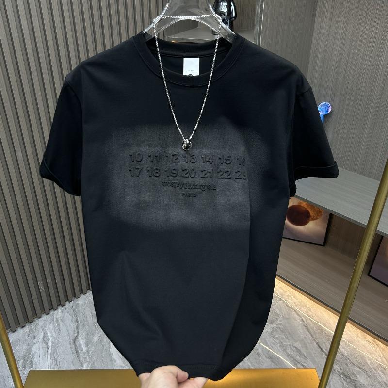 T-shirt alla moda a maniche corte da uomo, nuova per l'estate, girocollo, tinta unita, vestibilità ampia e versatile, maglia base a mezza manica, top alla moda