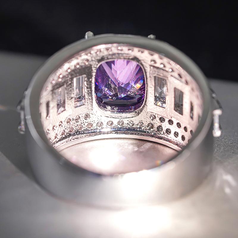 Huitan Gorgeous Purple Zirconia Finger Ring Female Luxury Women Anniversary Party Accessories Fashion CopperColor Jewelry Gift