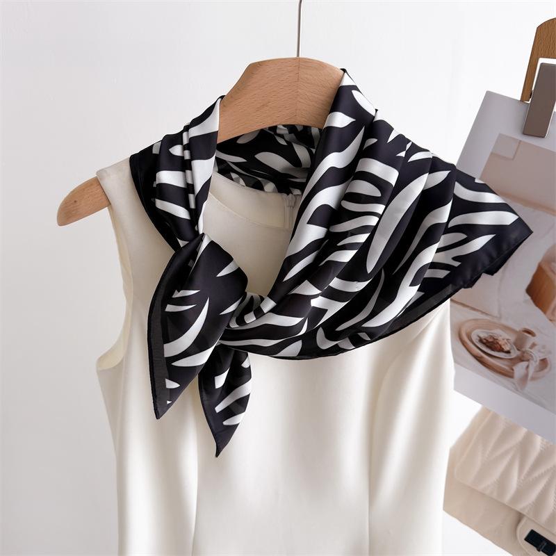 Luxury Brand Bohemian Print Square Scarf Elegant Ladies Soft Satin Shawl Stylish Women's Decorative Bandana