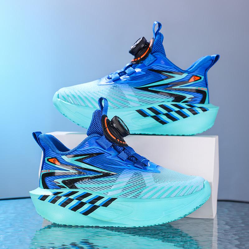 Boys' Lightweight Summer Mesh Running Shoes for School-Age Children