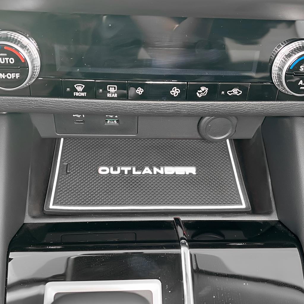 Covoraș antiderapant pentru suport pahar și fantele portierelor pentru Mitsubishi Outlander 2025 + Pad antiderapant pentru fantele portierelor Accesorii de interior Coaster