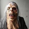 Halloween zombie lateksmaske med hår og liten lillehjerne