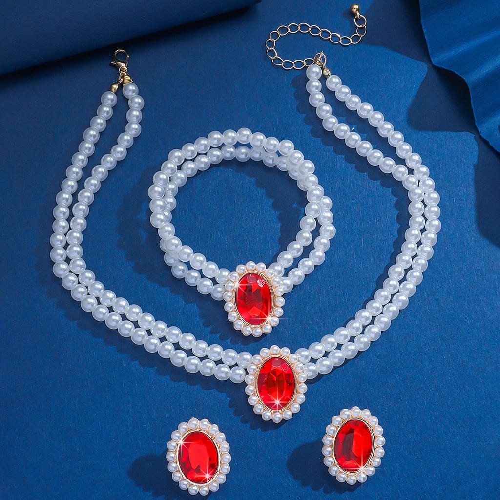 Fashion And Luxury Double-Layer Imitation Pearl Oval Crystal Necklace, Stud Earrings, Bracelet, Three-Piece Set.