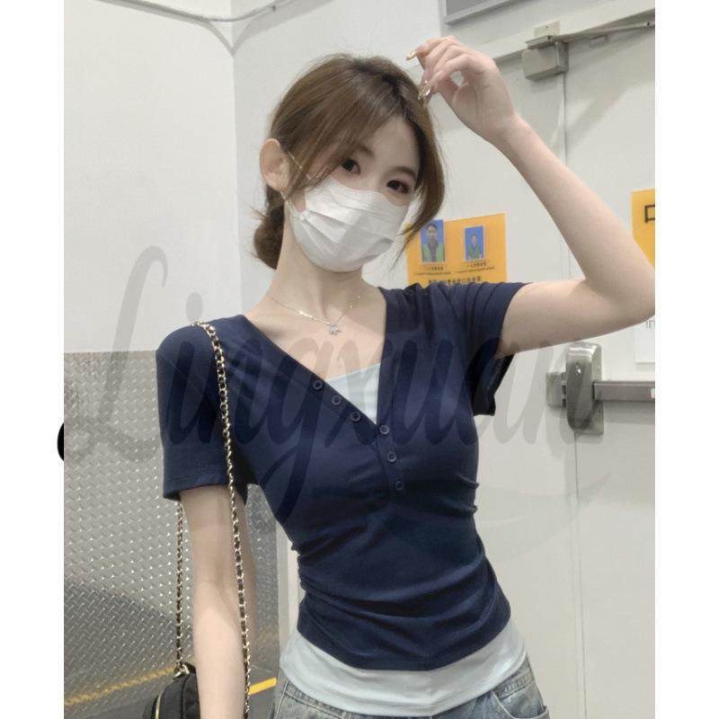 

Korean Style Color Block Fake Two-Piece Short Sleeve T-shirt with Button Design for Women Small темно-синий