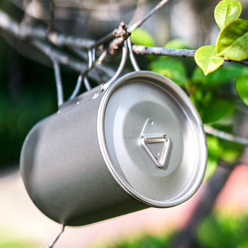Tragbare Campingbecher mit Deckel und klappbarem Griff Rucksack-Kaffeebecher zum Wandern und Rucksackwandern