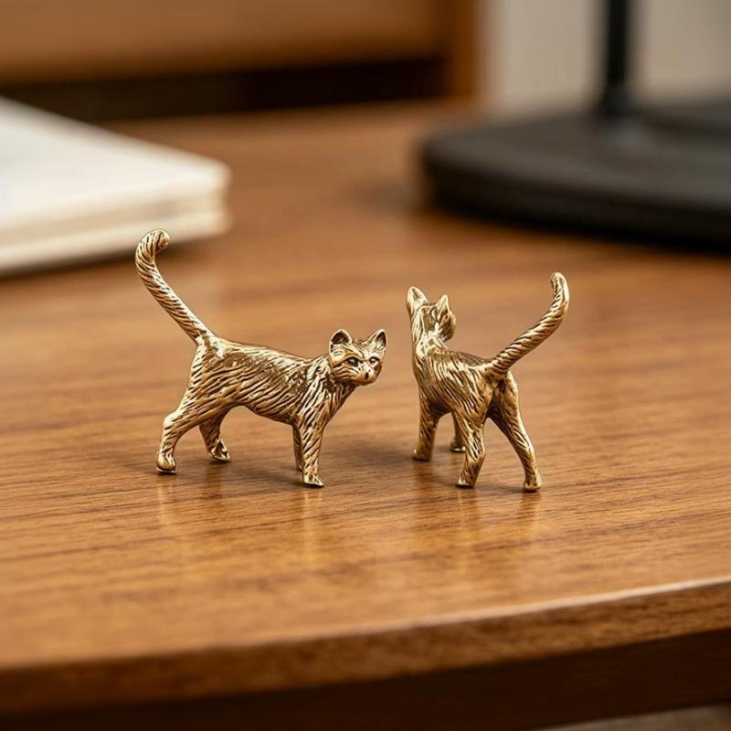 1Pcs Antique Brass Cat Figurine Mini Metal Cat Statue Retro Animal Ornament Home Office Desk Decor Collectible Gift