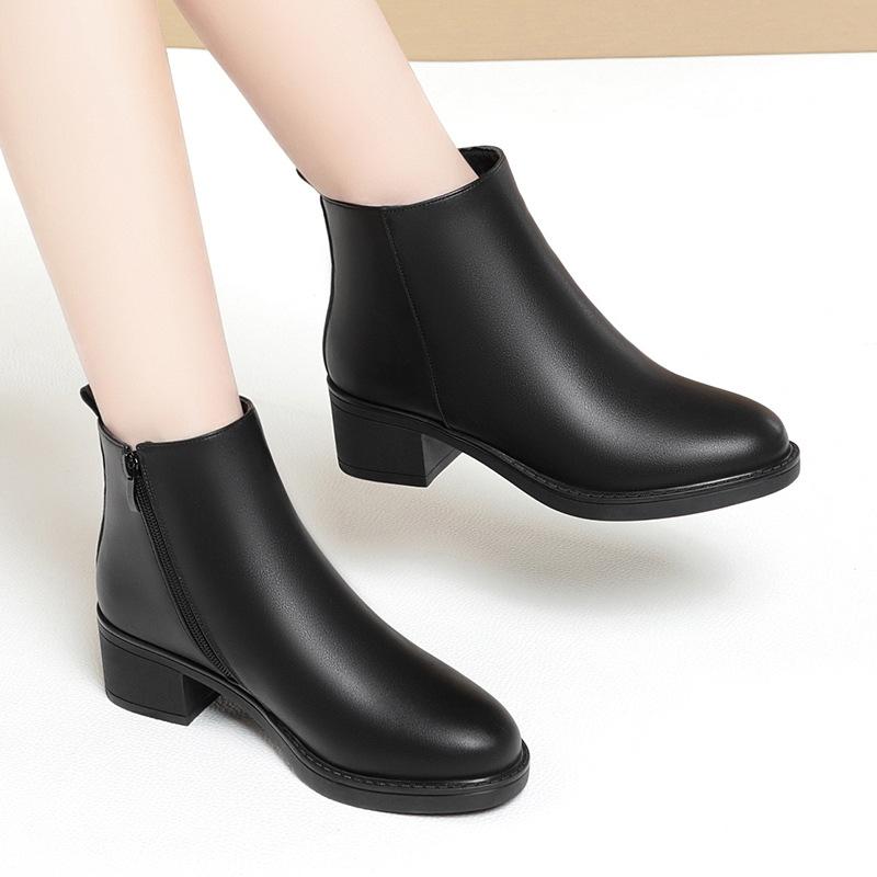 Winter Medium Heel Women's Short Boots Black Velvet Work Shoes Thick Heel, Martin Boots Professional Women's Shoes Soft Leather Cotton Shoes