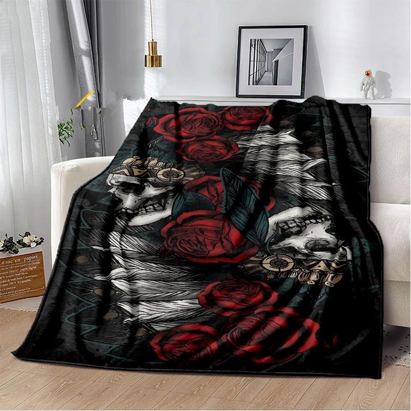 

Skull Series Poker Flower Blanket Quilt Travel Bedding Sofa Couch Bed Throw Blanket Flannel Blanket Bedspread Halloween Gifts 75x100cm (30x40inch)