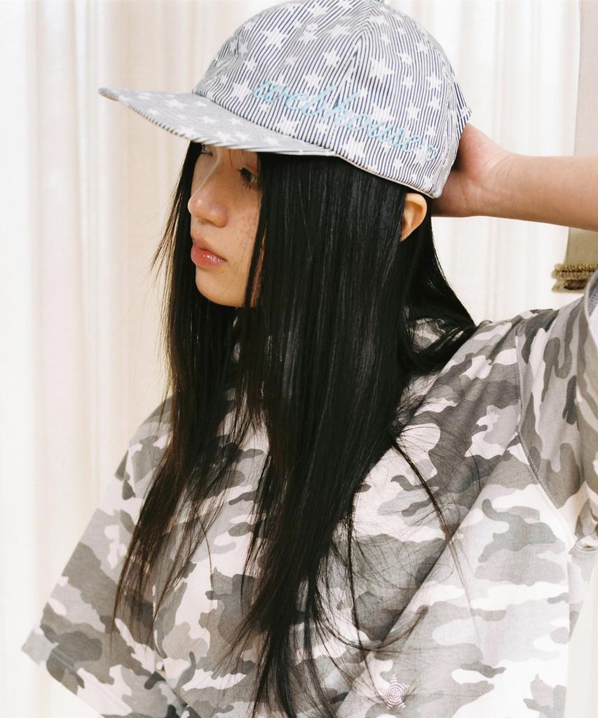 WEBHOUSE Vintage Star Heart Logo Cap - White