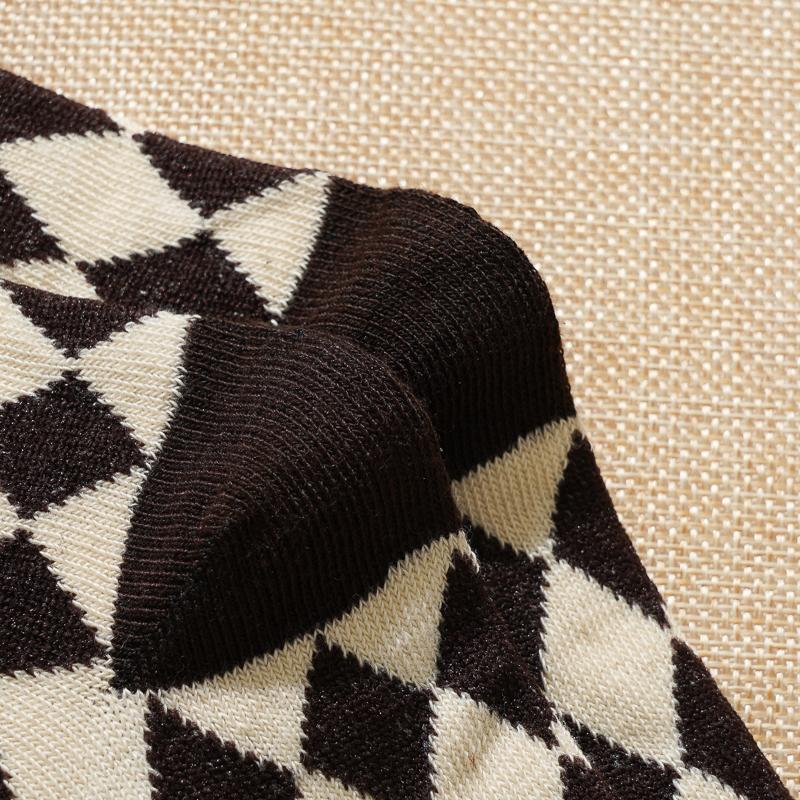 Long Socks for Women Autumn and Winter Mid-tube Women's Socks Sweat-absorbent and Breathable College Style Ins Trendy Socks