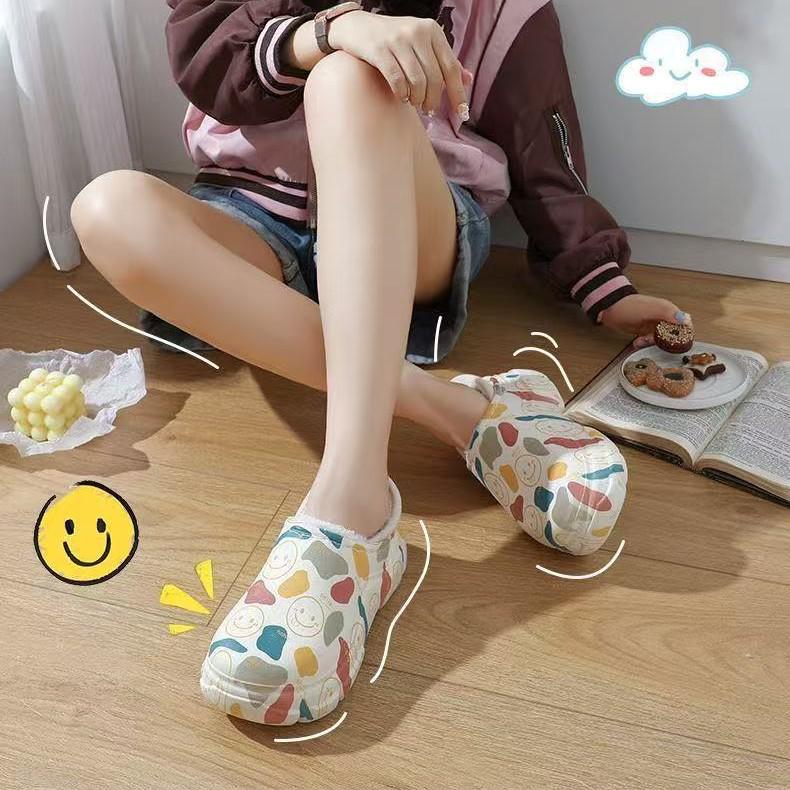 Damskie Wodoodporne Bawełniane Kapcie: Urocze, modne obuwie domowe z grubymi antypoślizgowymi podeszwami i pluszowym aksamitem dla ciepła
