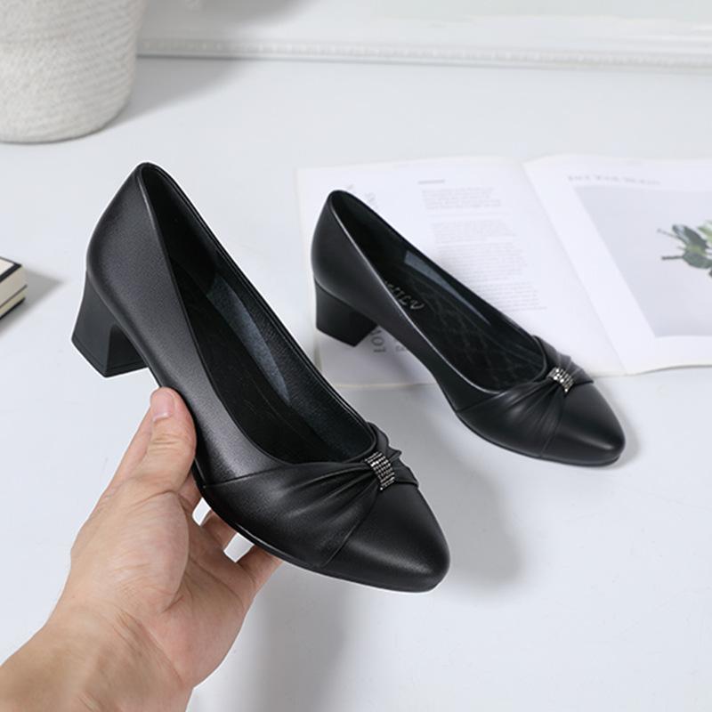 Mom shoes spring and autumn soft leather single shoes soft sole round head women's shoes medium heel thick heel ladyshoes shallow mouth 