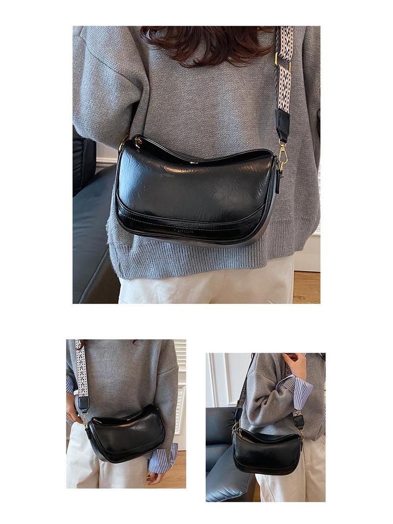 Niche Women's Retro Crossbody Dumpling Bag - 2025 Autumn/Winter Collection, Versatile High-End Shoulder Bag.