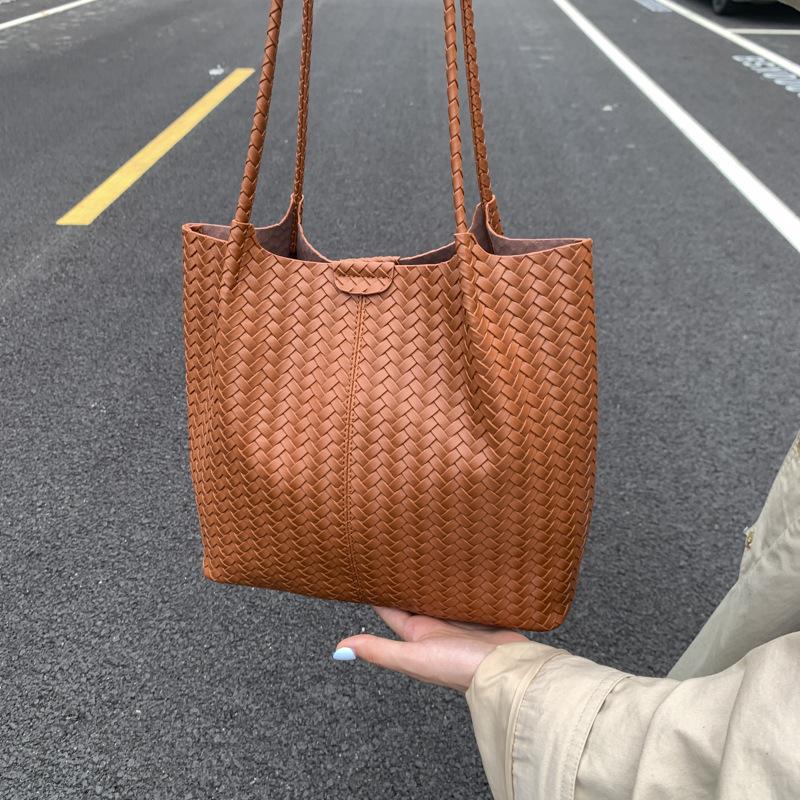 Pendler-Achseltasche - Klein, Hohe Kapazität, Gewebtes Design, Beliebte Umhängetasche, Tragetasche