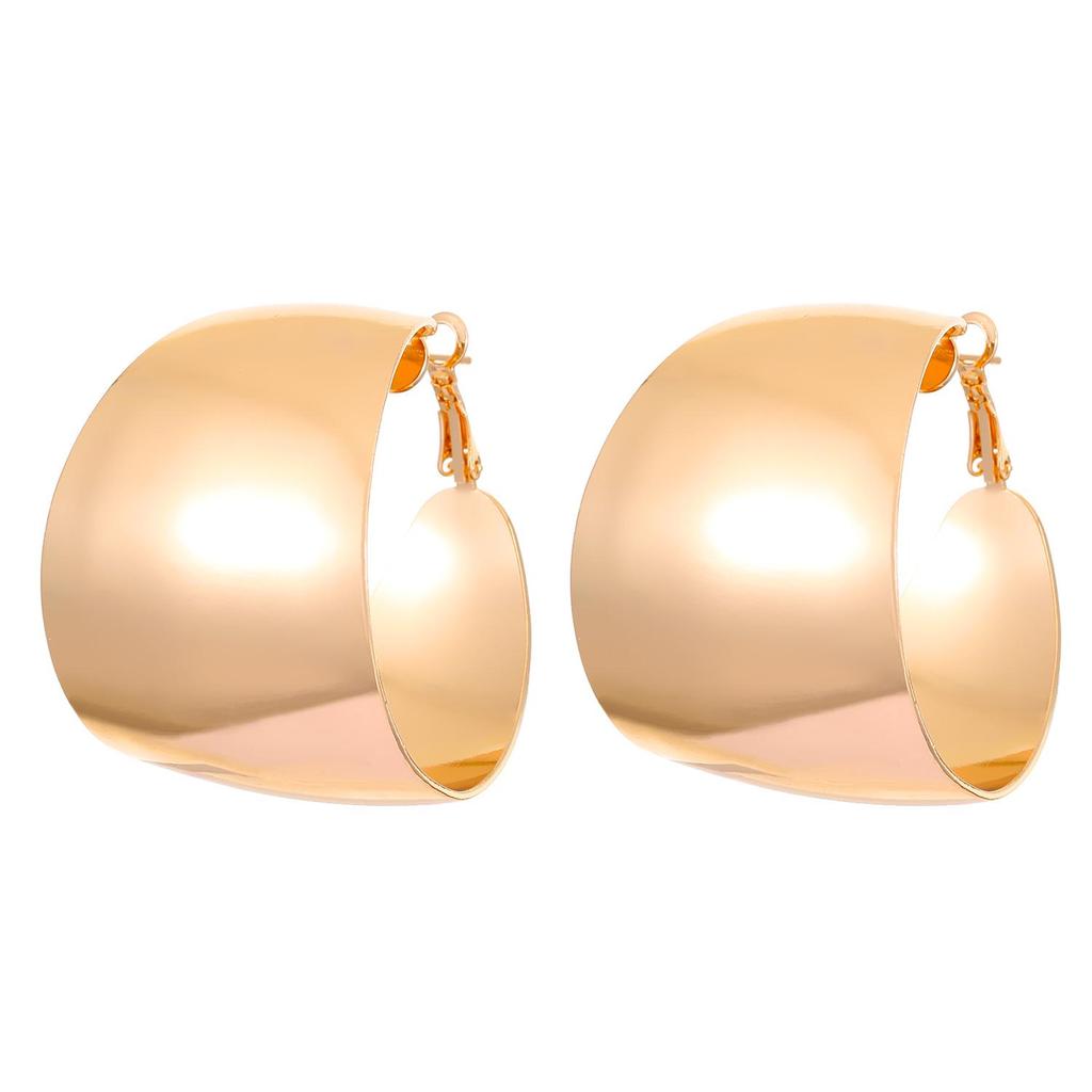 Elegant Gold Glossy C-shaped Geometric Stud Earrings