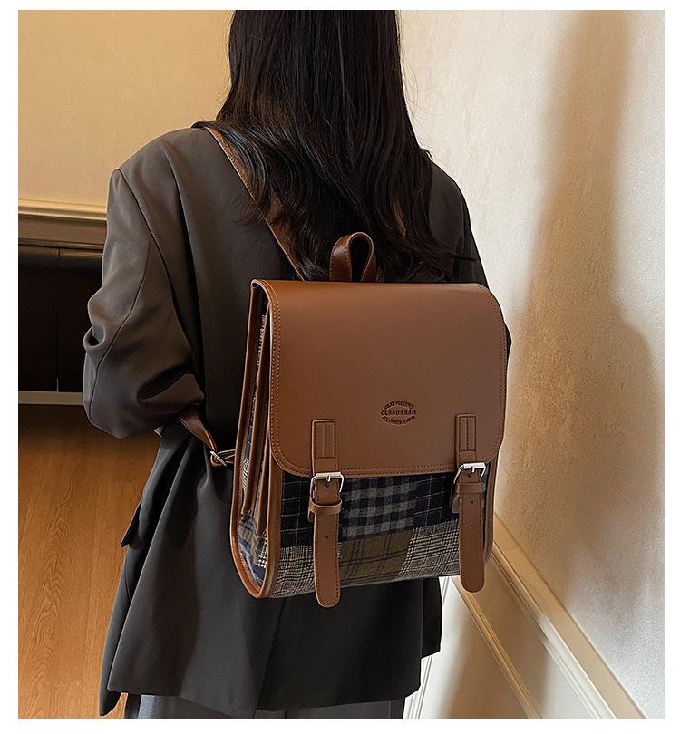 Schoolbag Autumn and Winter Plaid Backpack Women's Fashion Versatile Retro High-value Handbag College Style Plaid Backpack