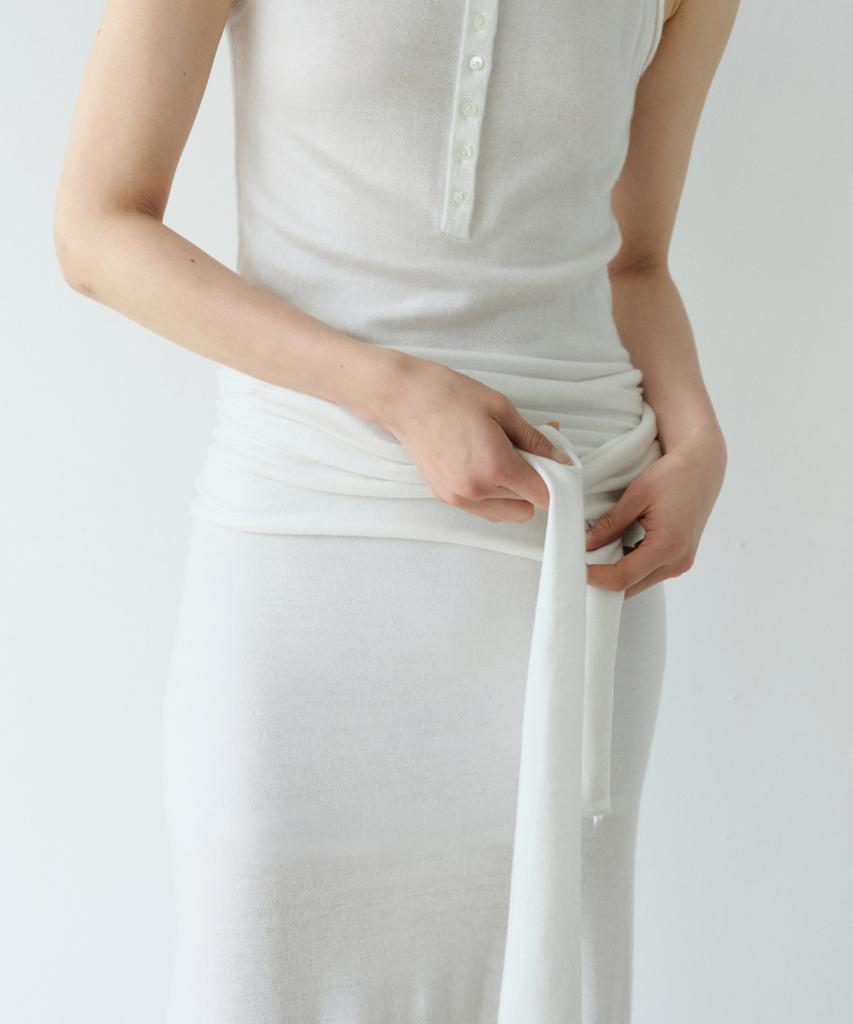 Loutaideu Henley Neck Wrap Knit Dress [White]