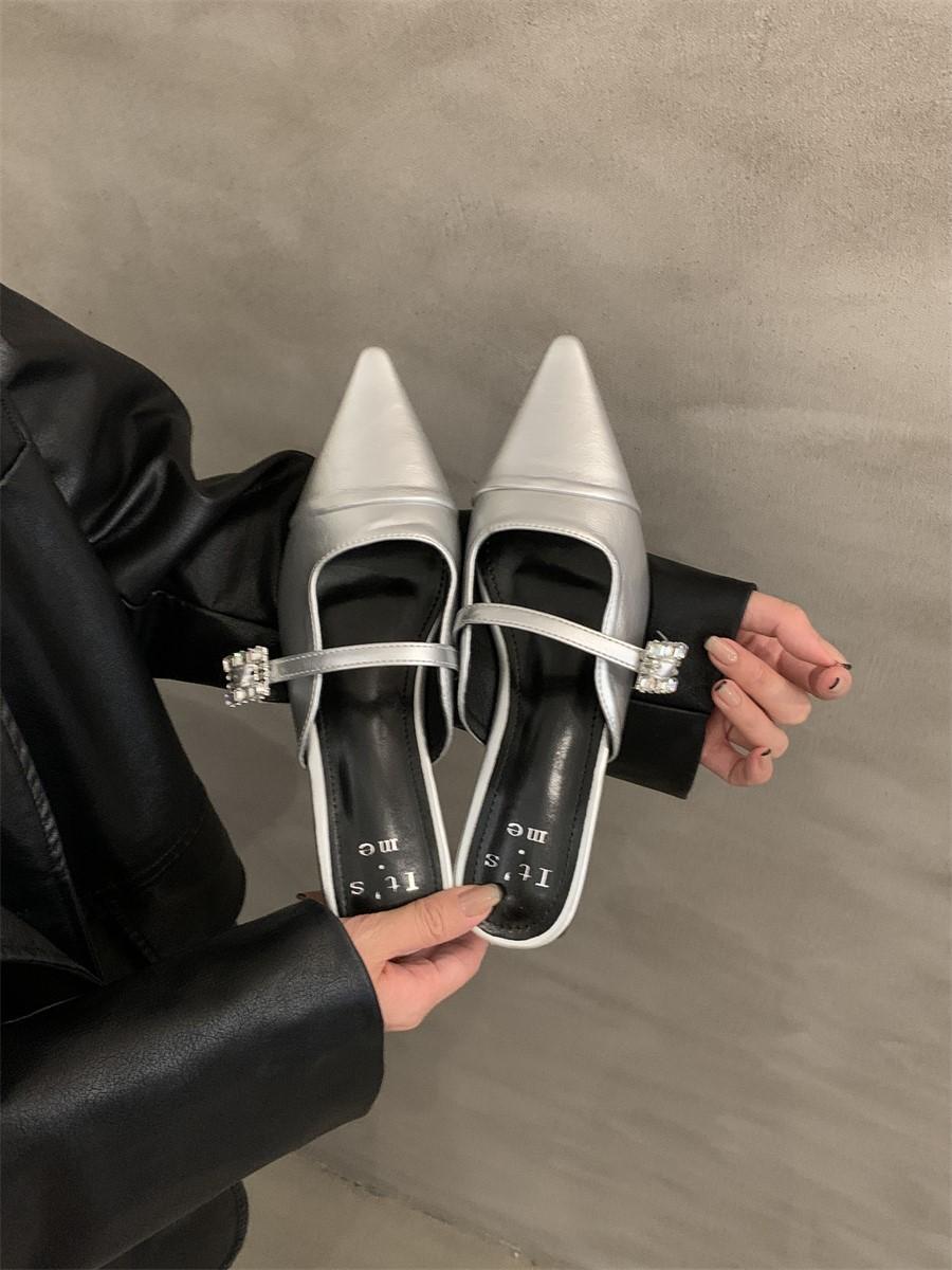 

Весна 2025 года, новые толстые каблуки, туфли-мешки, верхняя одежда, женские туфли, одна педаль, остроносые туфли Мэри Джейн, серебристые туфли 40 серебряный