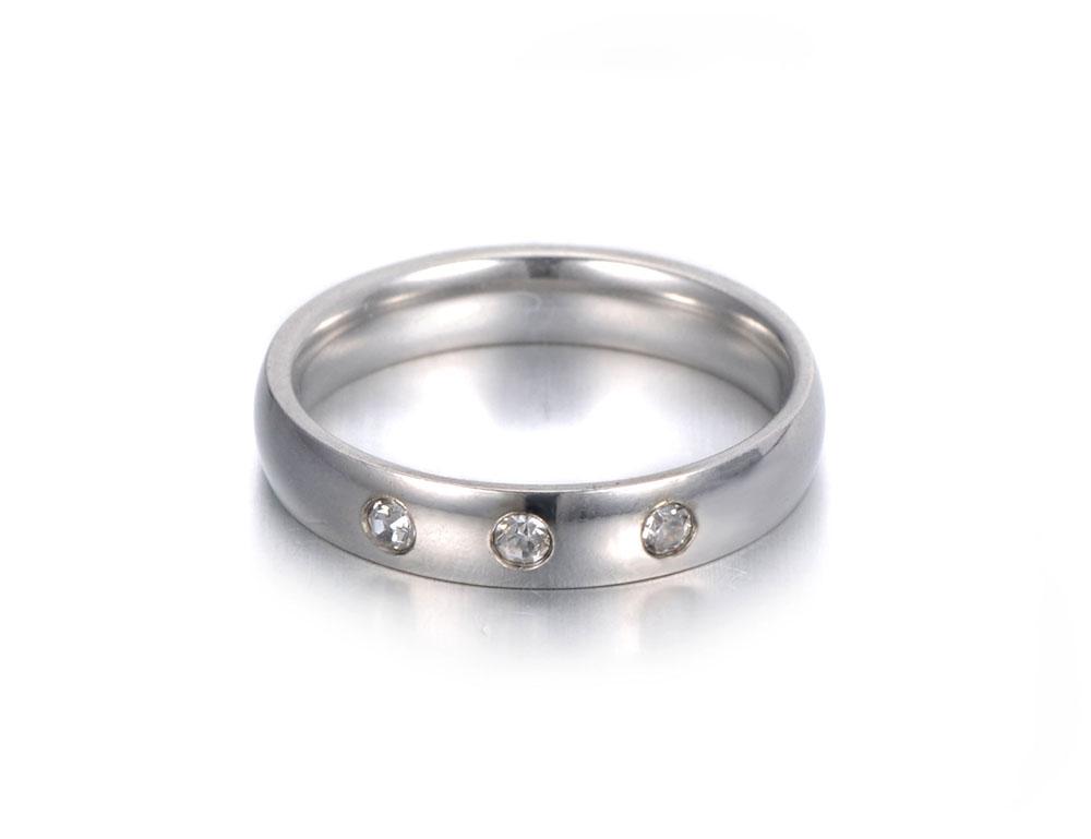 Trendy Gold Color s CZ Crystal Party Rings For Women Girls 316L Stainless Steel Wedding Engagement Ring Jewelry R19031