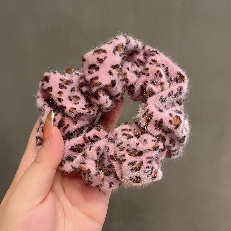 Winter Women Leopard Elastic Hair Bands for Girls Vintage Soft Plush Ponytail Head Band Hair Accessories Lady Hair Tie Rope