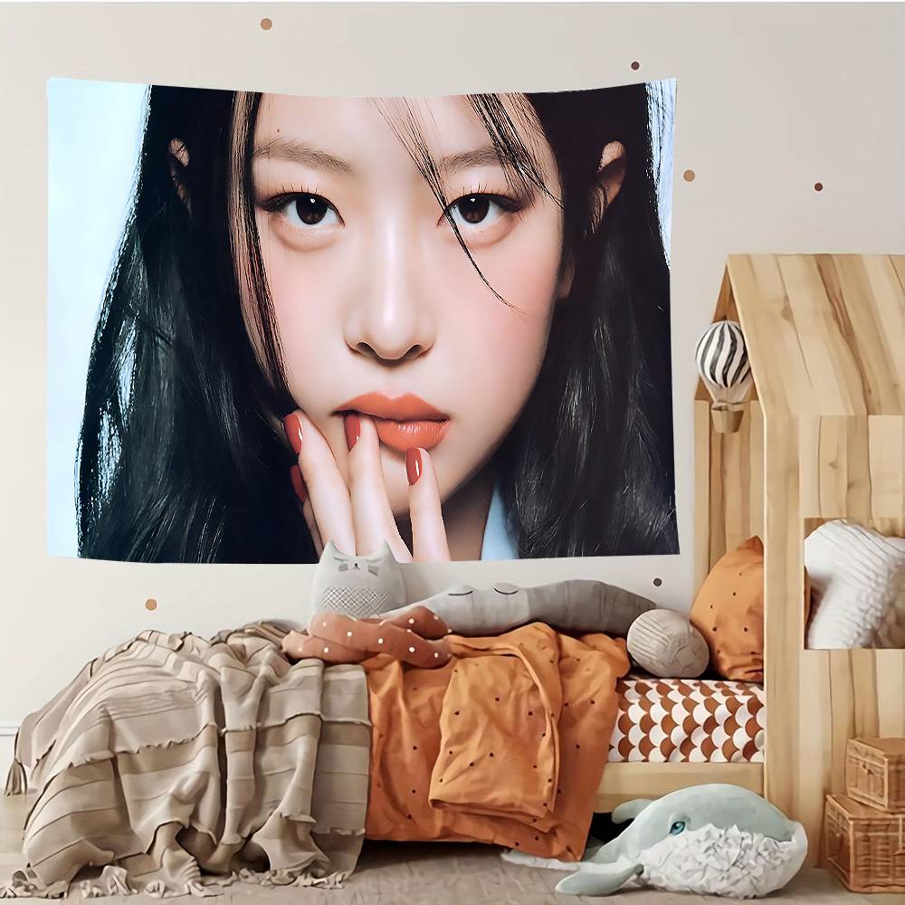 Hanni LE SSERAFIM Tapestry Customizable Tapestries Of Various Styleswall Hangings Celebrity Photo Printingwall Hangings