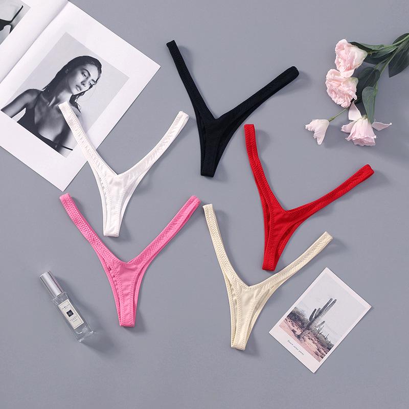 Eleganter Deep-V-Tanga Damen-Bikini mit niedrigem Bund und hohem Schlitz – Europäischer & Amerikanischer Stil