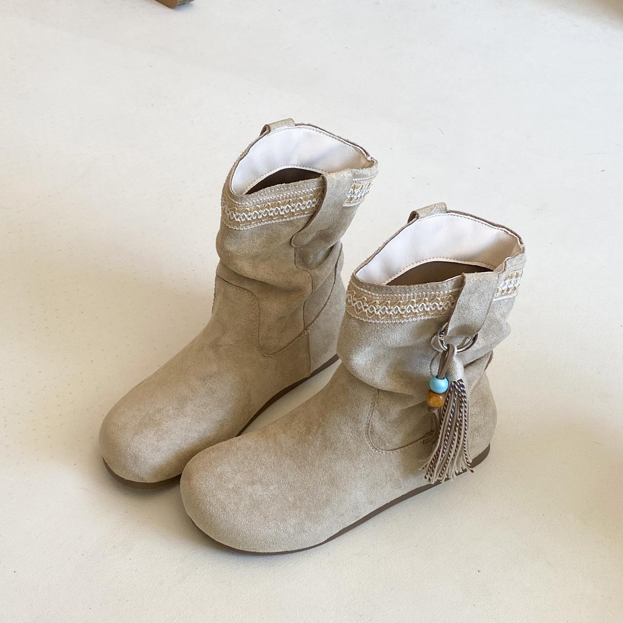 

French fairy style fringed design fashion boots 2025 autumn and winter new thick heel outer wear versatile height-increasing short boots 35