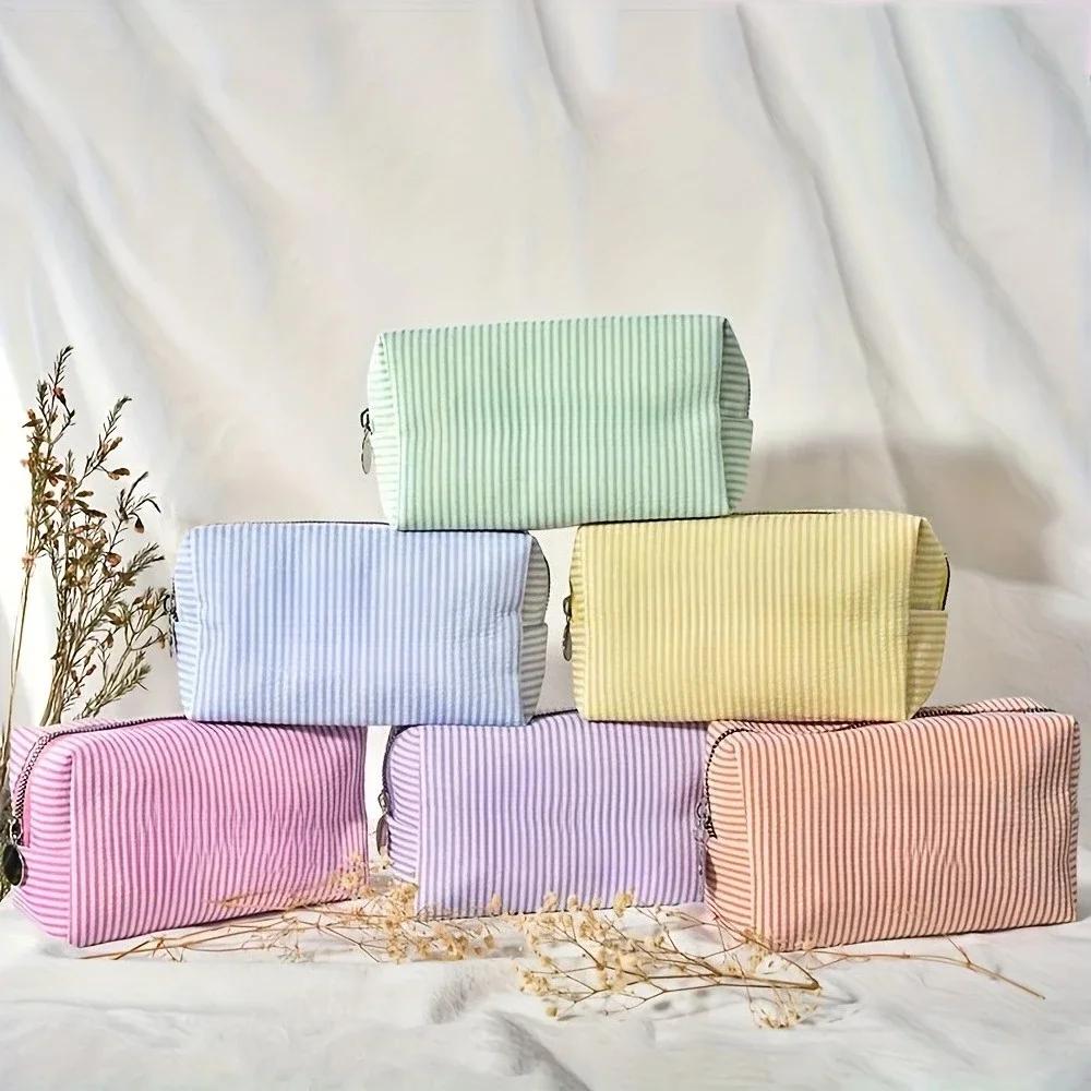1pc Striped Travel Toiletry Bag -Zippered Makeup Pouch,Cosmetic Organizer for Travel, School, or Home Use, Dorm Room Essentials