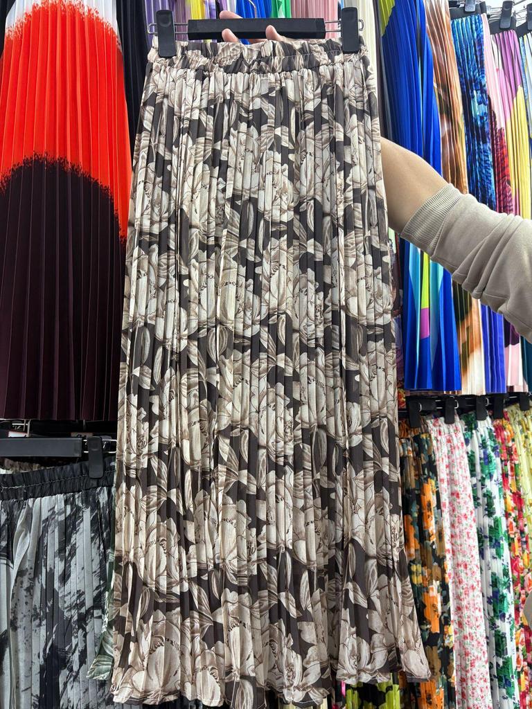 European & American Pleated Print Midi Skirt, Soft Chiffon Fabric, High Waist, Versatile Style