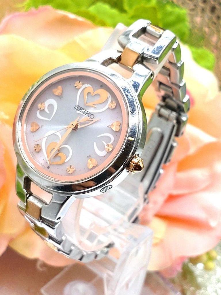 [USED] Working Seiko Tissé Radio-Controlled Watch, Heart Pink, Silver, Solar