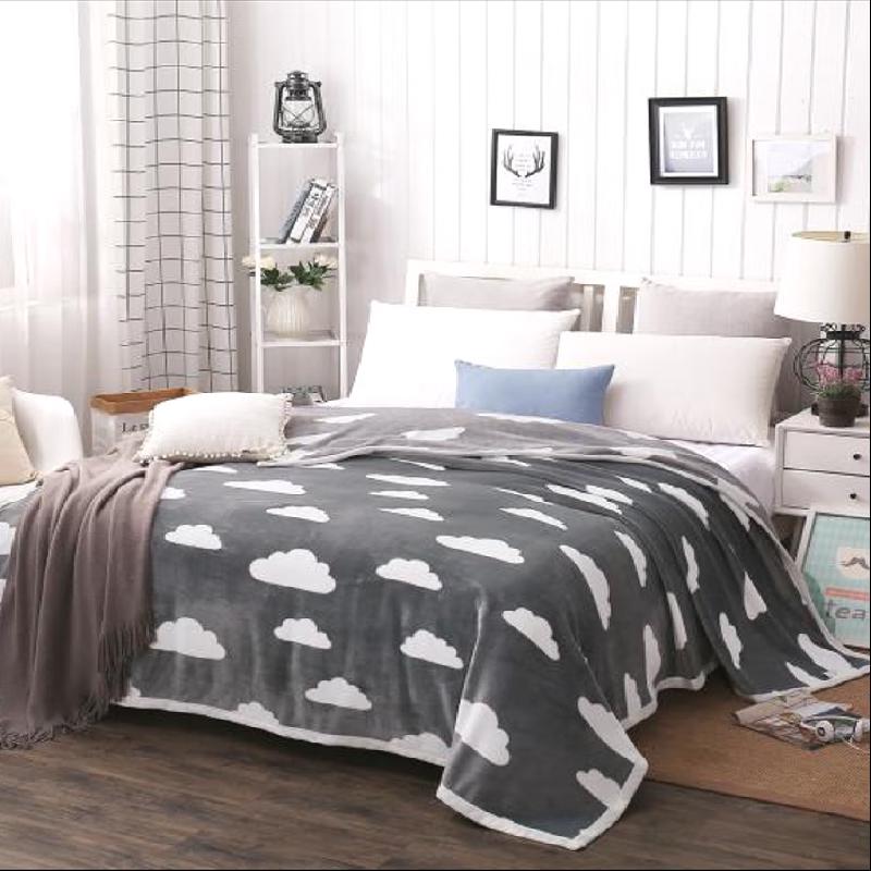 

Mercury Home Textiles White Clouds Flannel Blanket