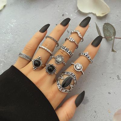 Conjunto de anéis de metal punk com zircônia gótica vintage para mulheres, joias com declaração de cor prateada