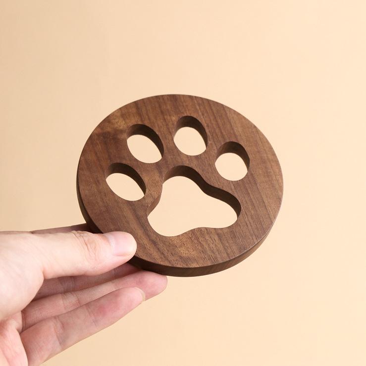 Black Walnut Solid Wood Hollowed Out Cat's Paw Coasters Heat Insulation Anti-scald Coaster Wooden Creative Tea Accessories