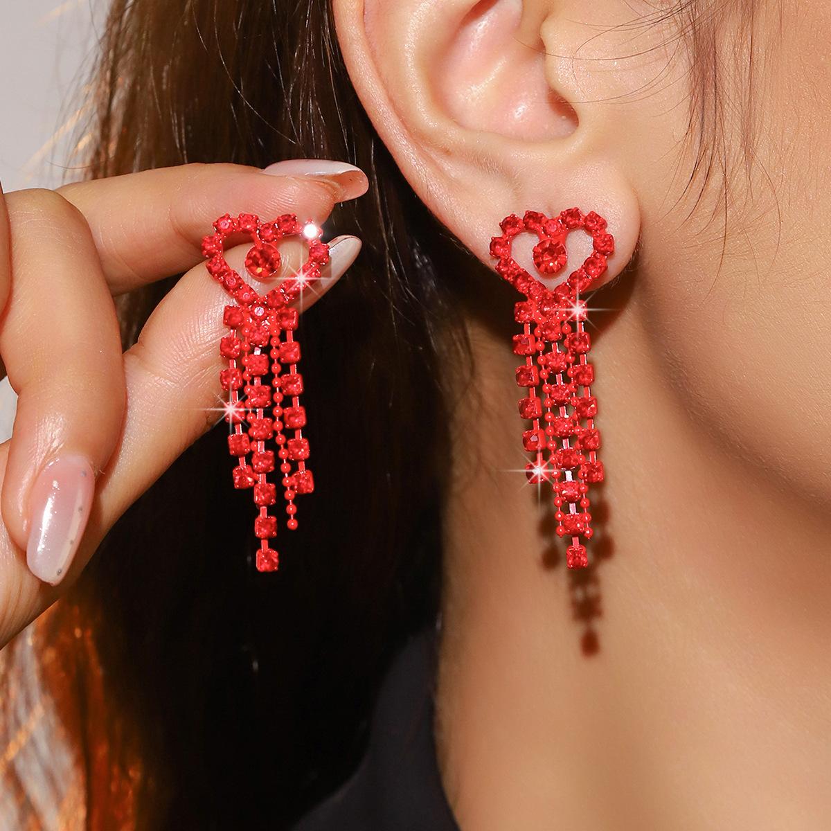 

Модные красные серьги-сердечки с электрофорезом для женщин, высококачественные длинные серьги-кисточки