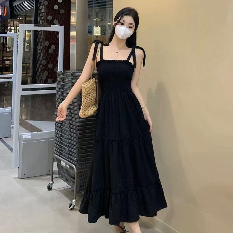 Plus Size French Hepburn-Style Black Camisole Dress & Cardigan Set - Retro, Slimming, Sun-Protective Summer Two-Piece.